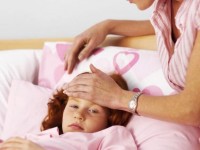 Τι να κάνετε σε περίπτωση πυρετικών σπασμών στο παιδί