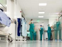 Η ογκολογική μονάδα του Νοσοκομείου Λέσβου κινδυνεύει…
